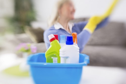 End of tenancy cleaning service for E2 apartments and flats