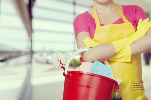 Deep cleaning carpets in a local East London flat with practical access considerations