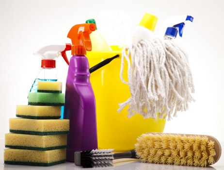 Professional kitchen deep clean during tenancy cleaning in E2