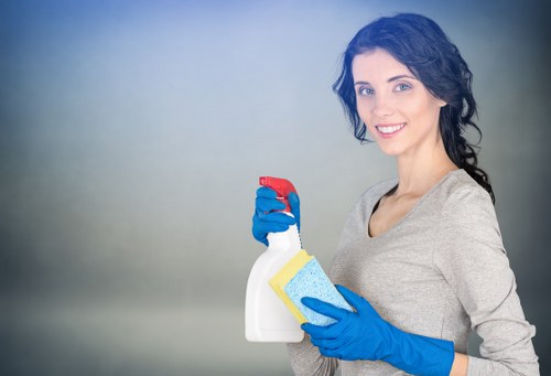 Commercial shopfront window cleaning in E2